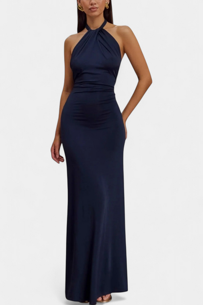 Trinity | Vestido Halter Ajustado con Detalle Fruncido y Espalda Baja