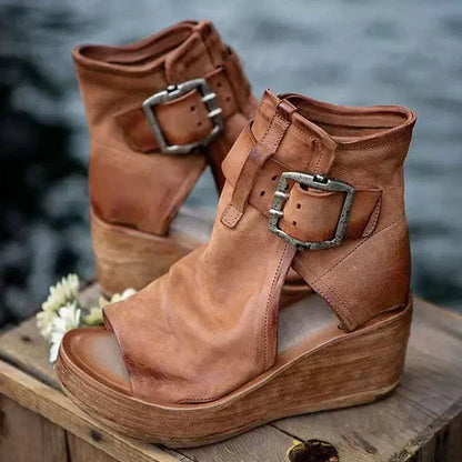 Cordova | Sandalias de Cuña con Plataforma de Ante y Hebilla