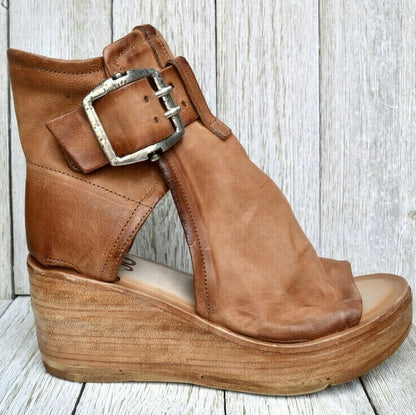 Cordova | Sandalias de Cuña con Plataforma de Ante y Hebilla