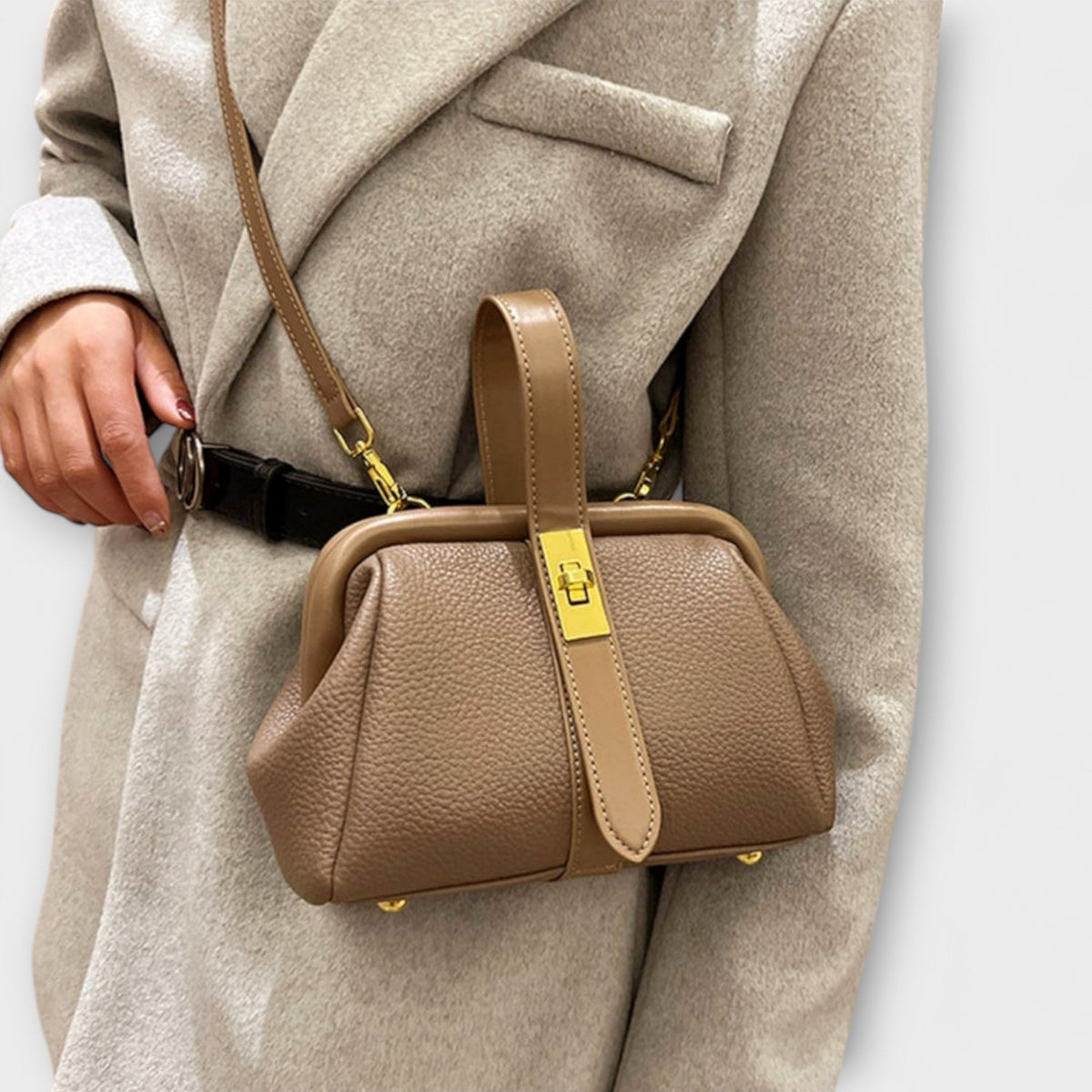 Momount Women Mini Crossbody Bag