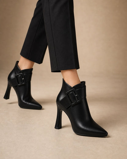 Women's pointed-toe buckle ankle boots, black gallery view. — momount-clara-black-buckle-boots-06.webp