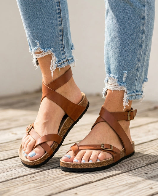 Momount Flat Sandals - brown_onfoot
