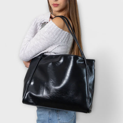 Momount Women Handbag